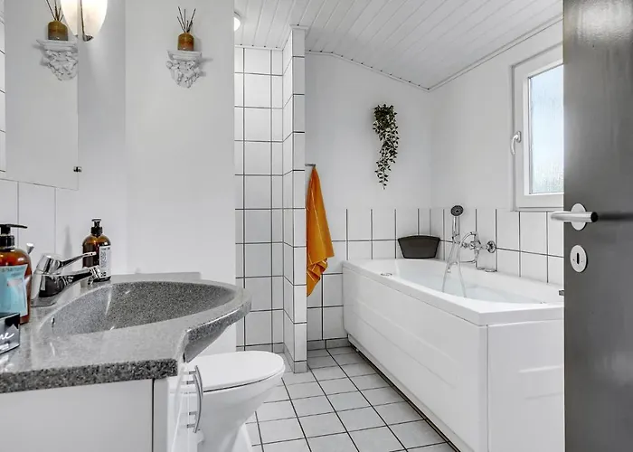 Brombaervaenget Ix Holiday home Hejls